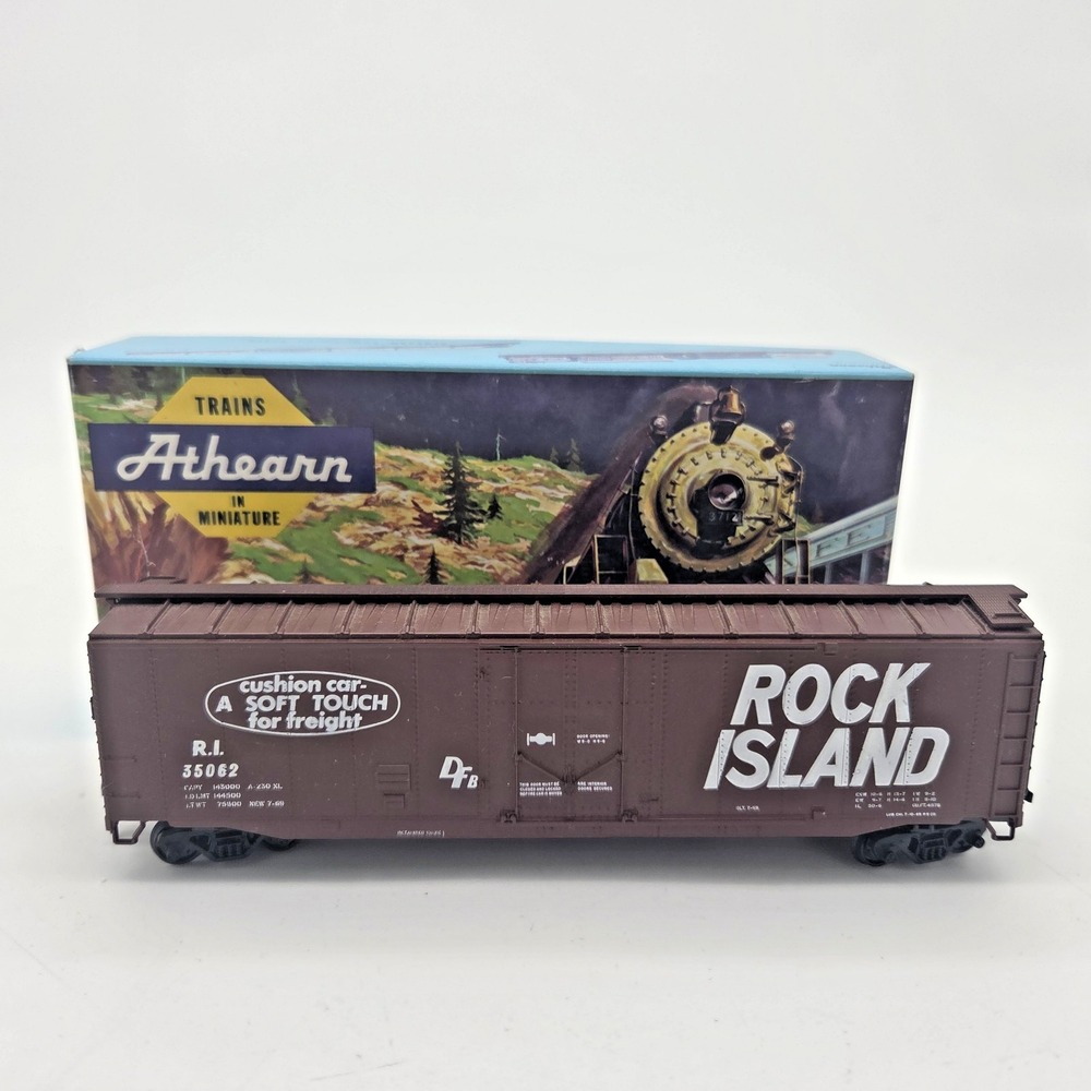 Athearn 1326 HO Rock Island 50' PD Boxcar #35062 W/ Box